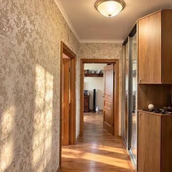 Продается 2-х комнатная квартира, 54 м²