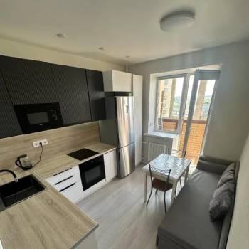 Продается 1-комнатная квартира, 39,6 м²