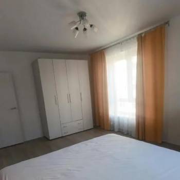 Сдается Многокомнатная квартира, 80 м²