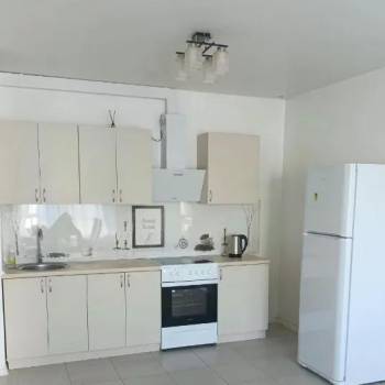 Сдается Многокомнатная квартира, 80 м²