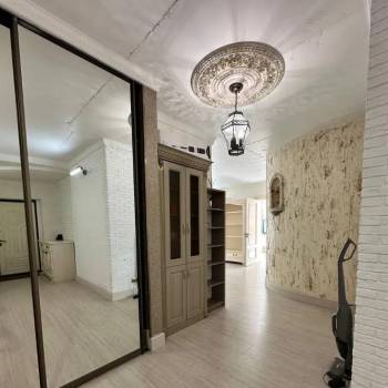 Продается 2-х комнатная квартира, 76 м²