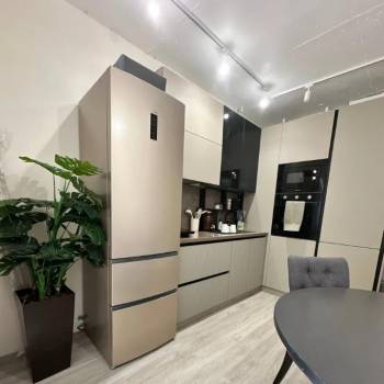 Продается 2-х комнатная квартира, 76 м²