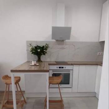 Продается 1-комнатная квартира, 35 м²