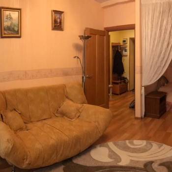 Сдается 1-комнатная квартира, 39 м²