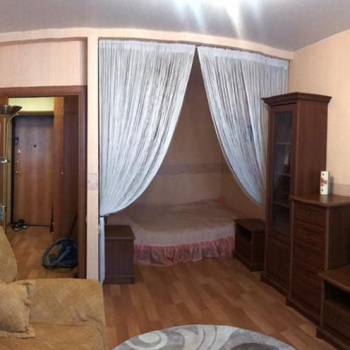 Сдается 1-комнатная квартира, 39 м²