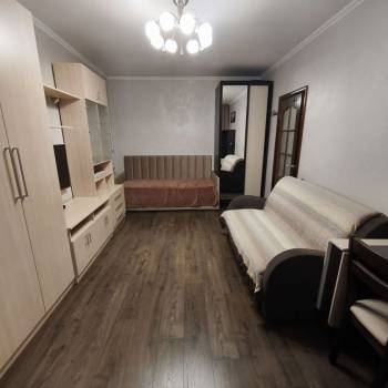 Сдается 1-комнатная квартира, 35 м²