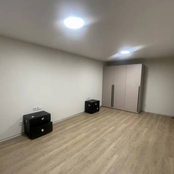 Сдается Многокомнатная квартира, 57,6 м²