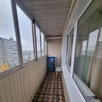 Продается 1-комнатная квартира, 40 м²