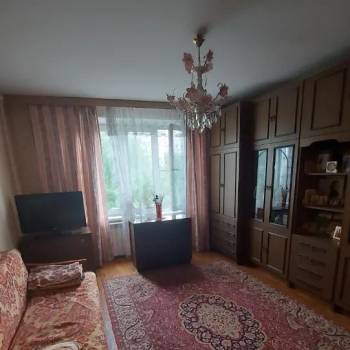 Продается 1-комнатная квартира, 35 м²