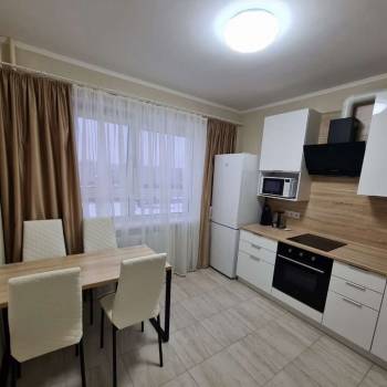 Сдается 1-комнатная квартира, 36 м²