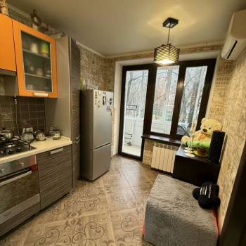 Сдается 1-комнатная квартира, 35 м²