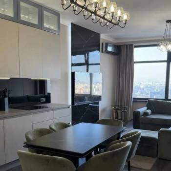 Продается Многокомнатная квартира, 144 м²