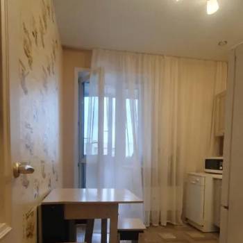 Сдается 2-х комнатная квартира, 42 м²