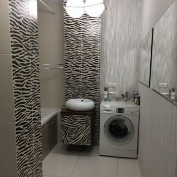 Продается 1-комнатная квартира, 58,4 м²