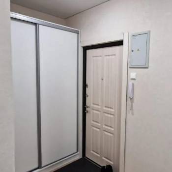 Продается 1-комнатная квартира, 37,5 м²
