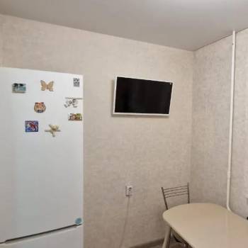 Продается 1-комнатная квартира, 37,5 м²