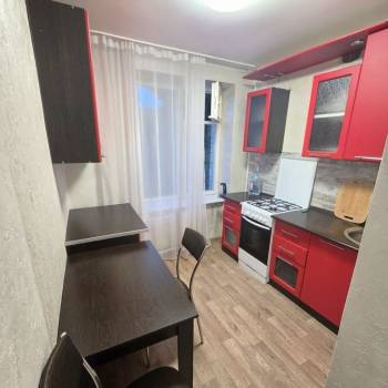 Сдается 1-комнатная квартира, 32 м²