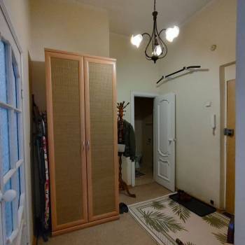 Сдается 1-комнатная квартира, 40 м²