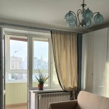 Сдается 1-комнатная квартира, 38 м²