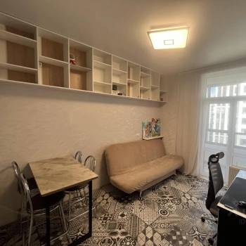 Продается 1-комнатная квартира, 37,8 м²