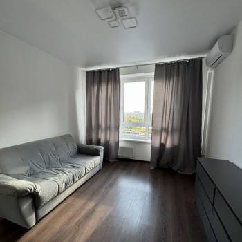 Сдается 1-комнатная квартира, 38,2 м²