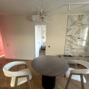 Продается 2-х комнатная квартира, 60 м²