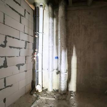 Продается 1-комнатная квартира, 64 м²
