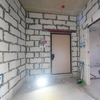 Продается 1-комнатная квартира, 64 м²