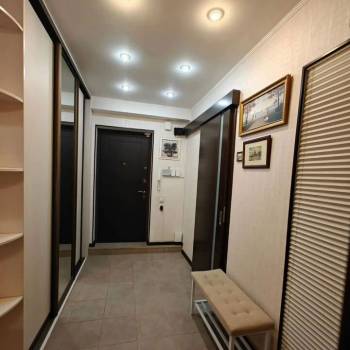 Сдается 1-комнатная квартира, 47 м²