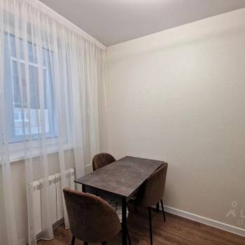 Продается 1-комнатная квартира, 38,7 м²