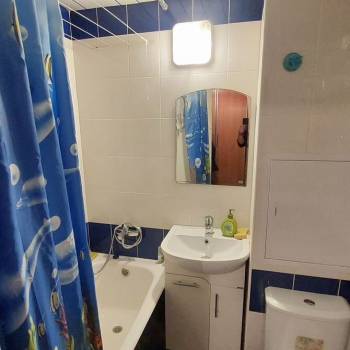 Продается 1-комнатная квартира, 35 м²