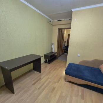 Сдается Многокомнатная квартира, 51 м²