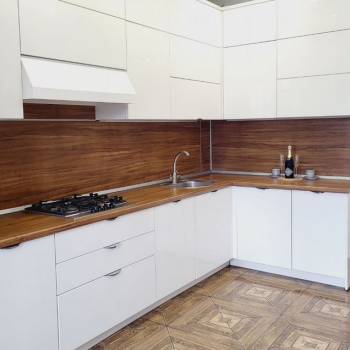 Сдается 2-х комнатная квартира, 74 м²