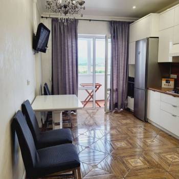 Сдается 2-х комнатная квартира, 74 м²