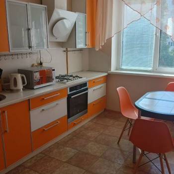 Сдается Многокомнатная квартира, 63 м²