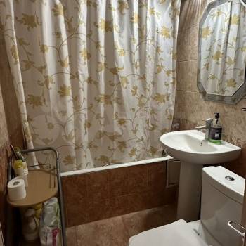 Сдается Многокомнатная квартира, 50 м²