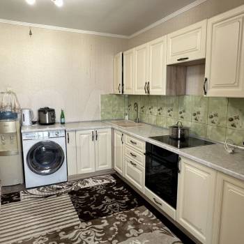 Сдается Многокомнатная квартира, 50 м²