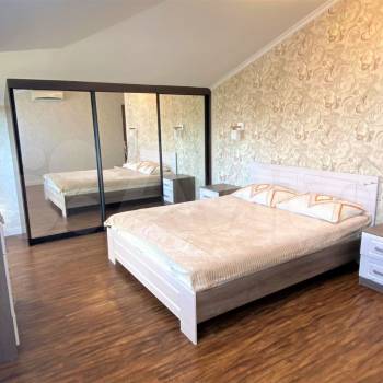 Сдается Многокомнатная квартира, 95 м²