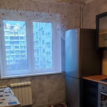 Сдается Многокомнатная квартира, 65 м²
