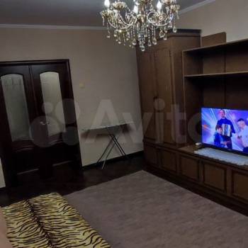 Сдается Многокомнатная квартира, 65 м²