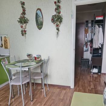 Продается 1-комнатная квартира, 37,8 м²