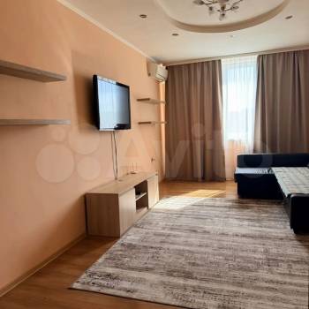 Сдается 2-х комнатная квартира, 55 м²