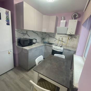 Сдается 1-комнатная квартира, 37 м²