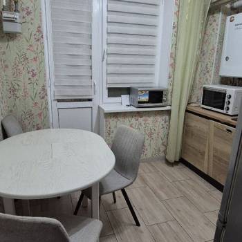 Сдается 2-х комнатная квартира, 49 м²