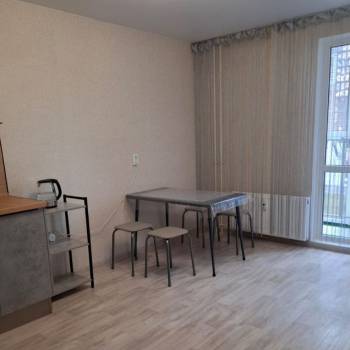 Сдается 2-х комнатная квартира, 65 м²