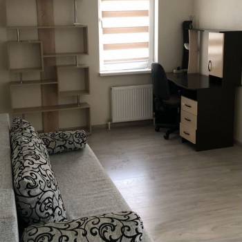 Сдается 1-комнатная квартира, 39 м²