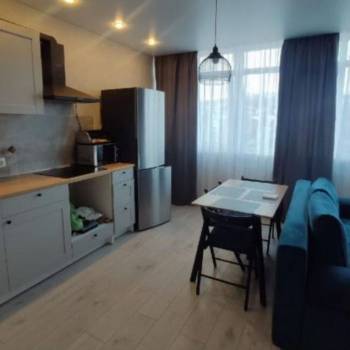 Продается 1-комнатная квартира, 34 м²