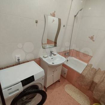 Сдается 2-х комнатная квартира, 62 м²