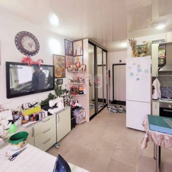 Продается 1-комнатная квартира, 28 м²