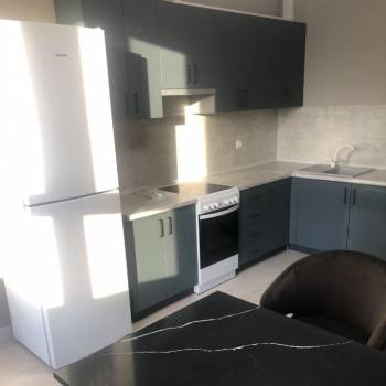 Сдается 1-комнатная квартира, 43 м²